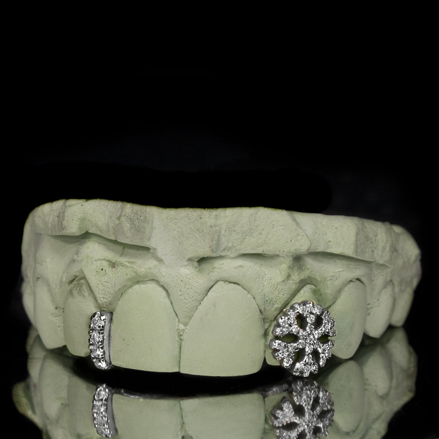 Snowflake grillz