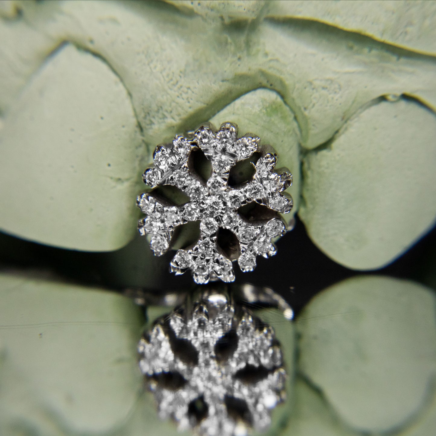 Snowflake grillz