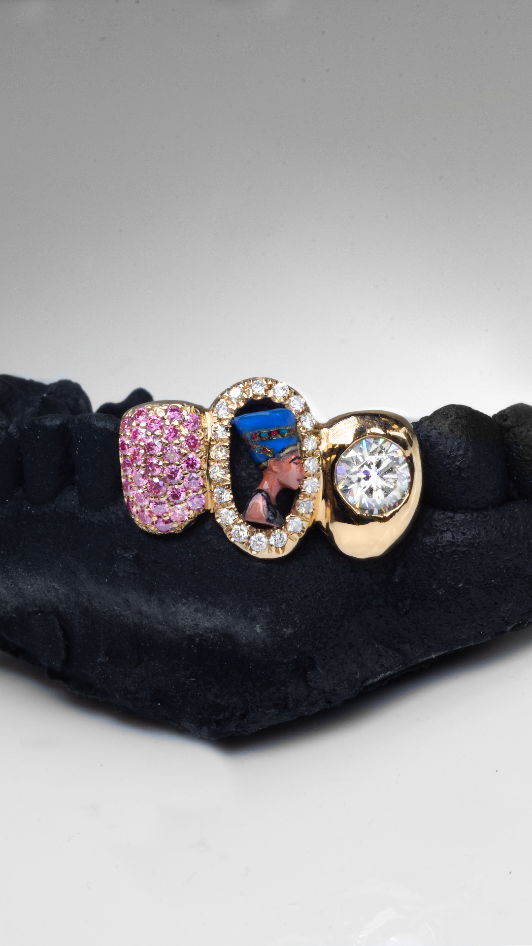 Gold portrait enamel four-piece